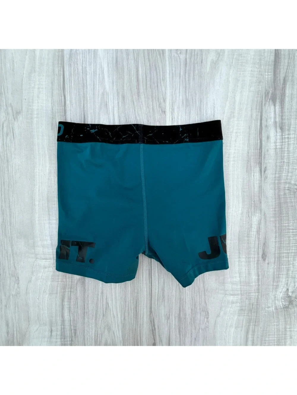 Nike Pro compression shorts - Women’s